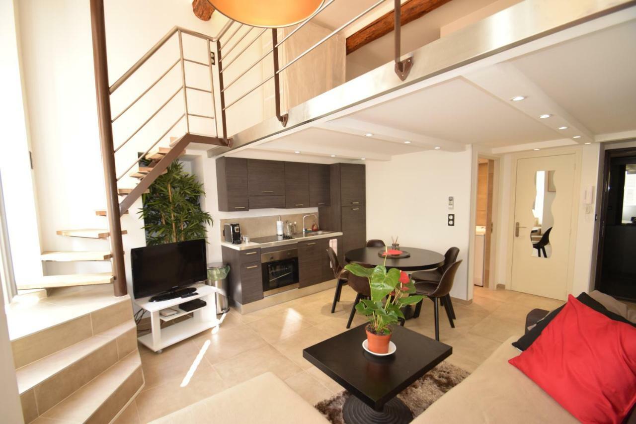 Perla Duplex - No Better Location In Ницца Экстерьер фото